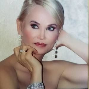 Meet your Posher, Cheryl